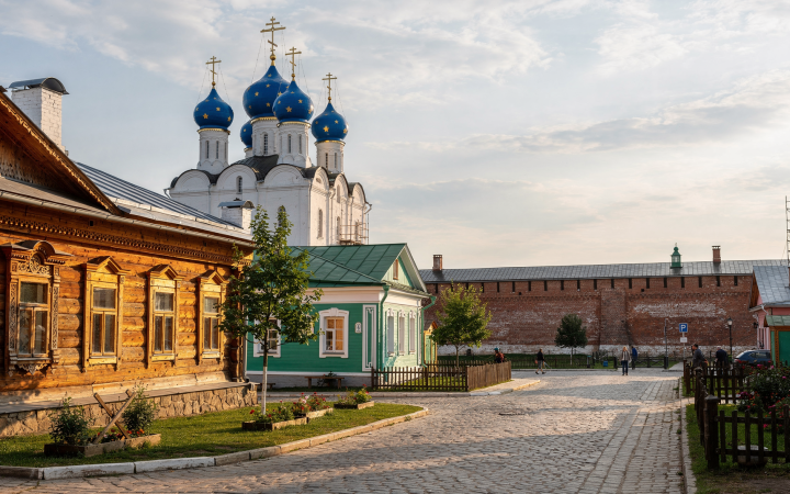 Как сохраняют историческую застройку: практики Суздаля и других городов