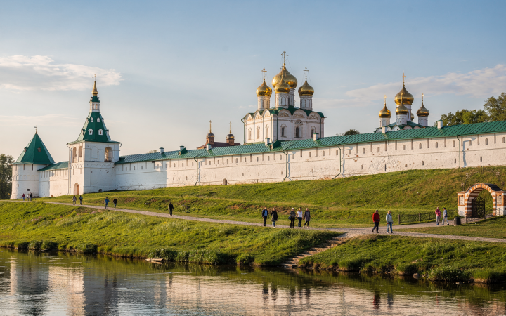 Монастыри Суздаля: история, архитектура и туристический маршрут
